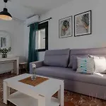 Dos dormitorios nuevo en pleno centro con garaje