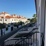 Apartamento En Urbanizacion Los Enebros