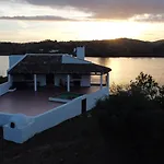 Magnifica Casa A Orillas Del Guadiana