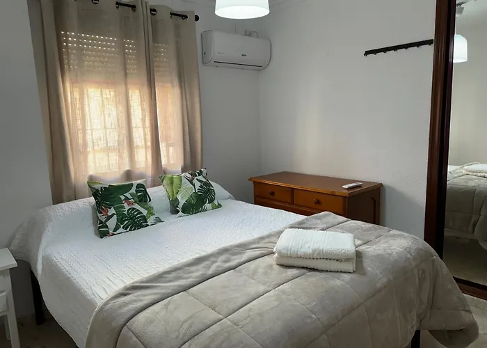 Apartamento Familiar En Barrio Reina Victoria