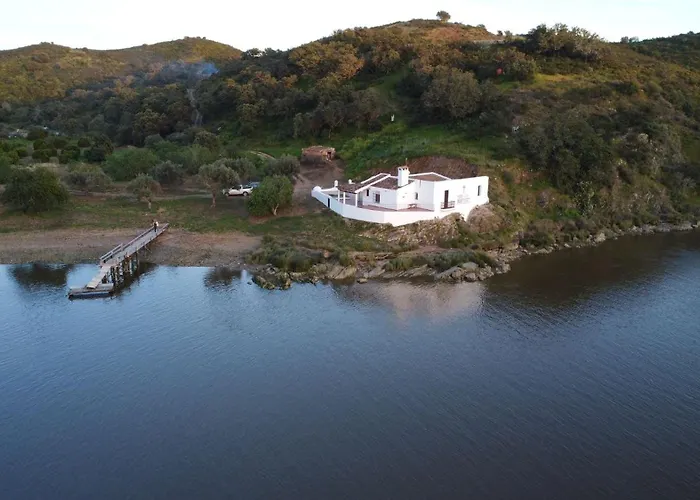 Magnifica Casa A Orillas Del Guadiana