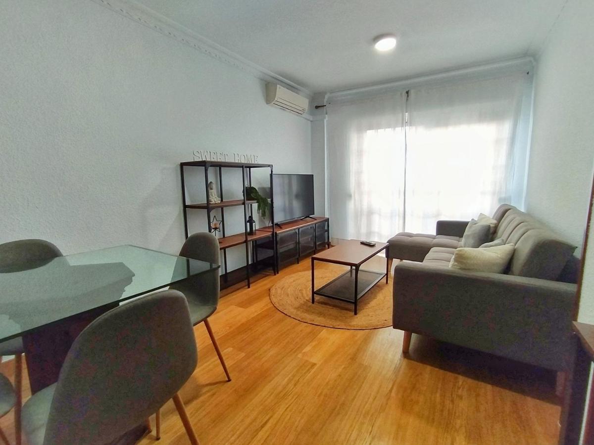 Apartment Apartamento Con Parking Gratis En Centro, Merced Huelva