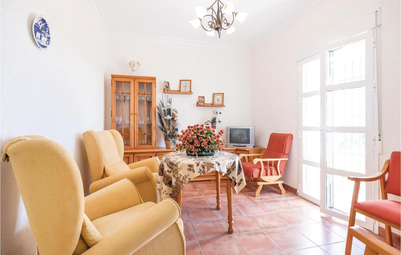 6 Bedroom Beautiful In *