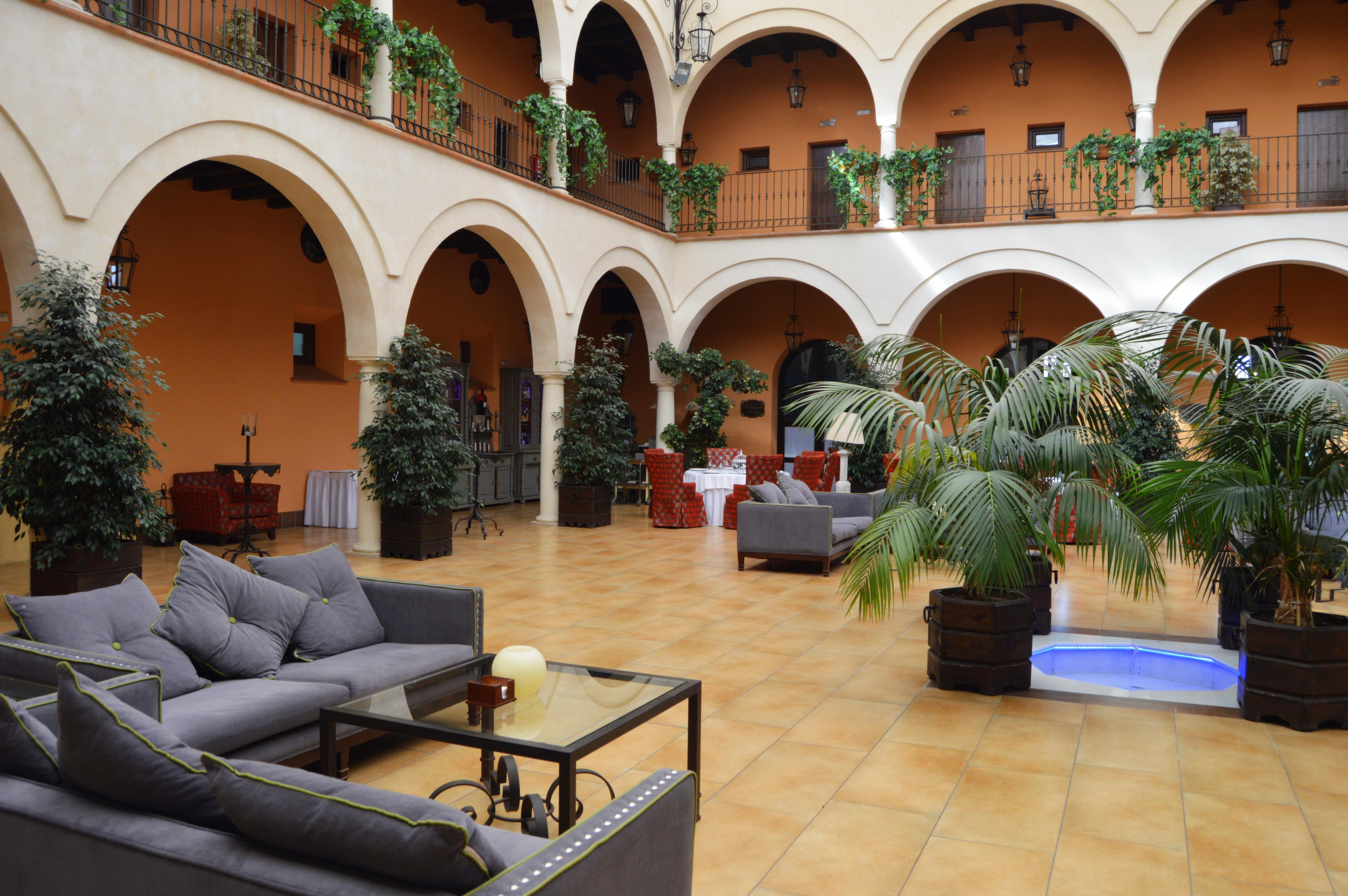 Hotel Hacienda Montija 4*