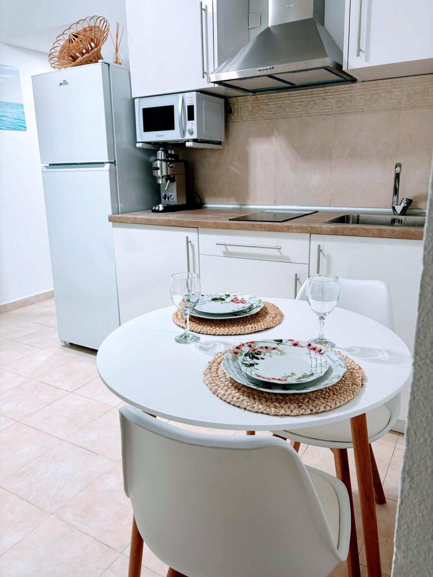 Apartamento De Amy Con Vista Al Mar 2 *