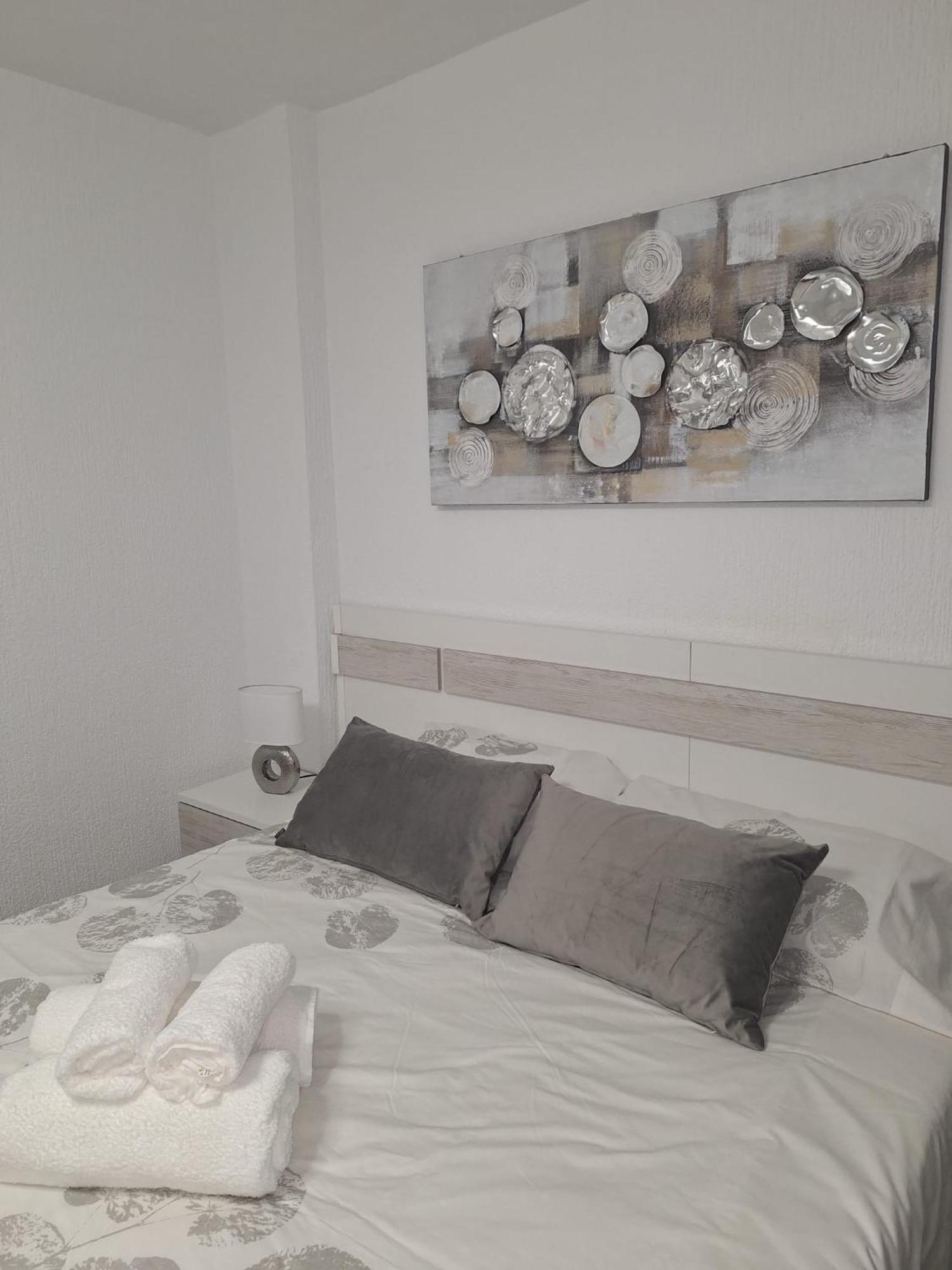 Apartamento Moderno Y Nuevo Piso *