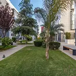 Dos Dormitorios Nuevo Pleno Centro Con Garaje
