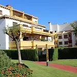 Marina Esuri. Bonito apartamento junto al Algarve portugués y 10 minutos de Isla Canela.
