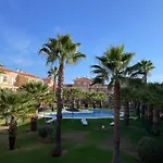 Lovely Family House By The Golf Course