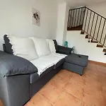 Lovely Family House By The Golf Course
