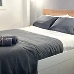Moderno Apartamento Reformado Con Ascensor