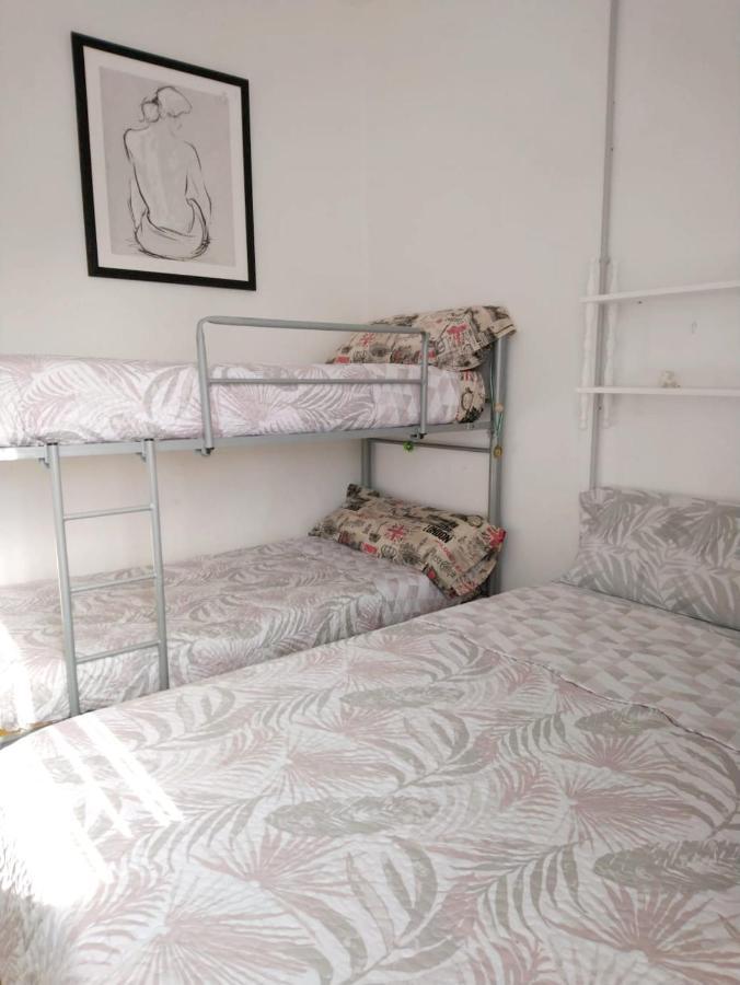 5 Bedrooms House At Punta Umbria 4 M Away From The With Terrace And Wifi * Huelva