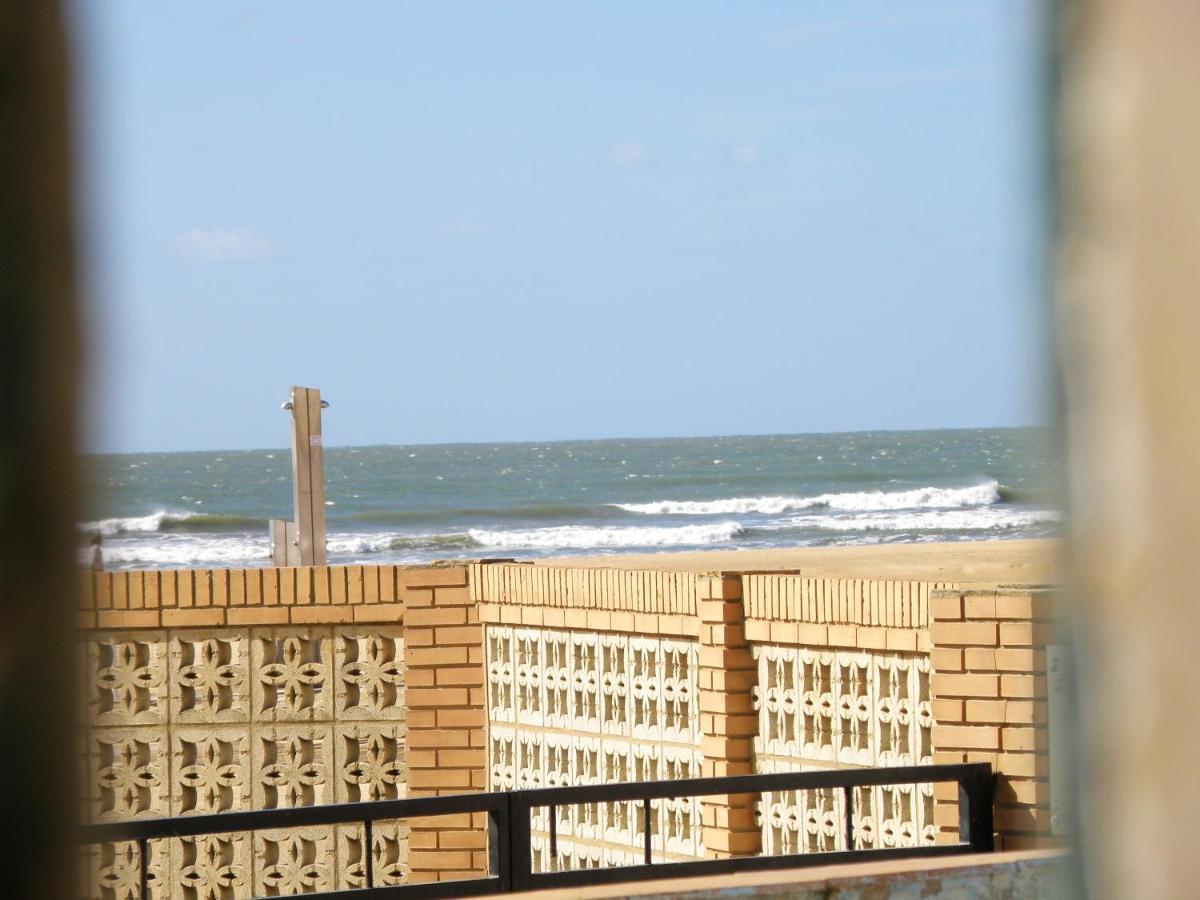 5 Bedrooms House At Punta Umbria 4 M Away From The With Terrace And Wifi Сasa de vacaciones Huelva
