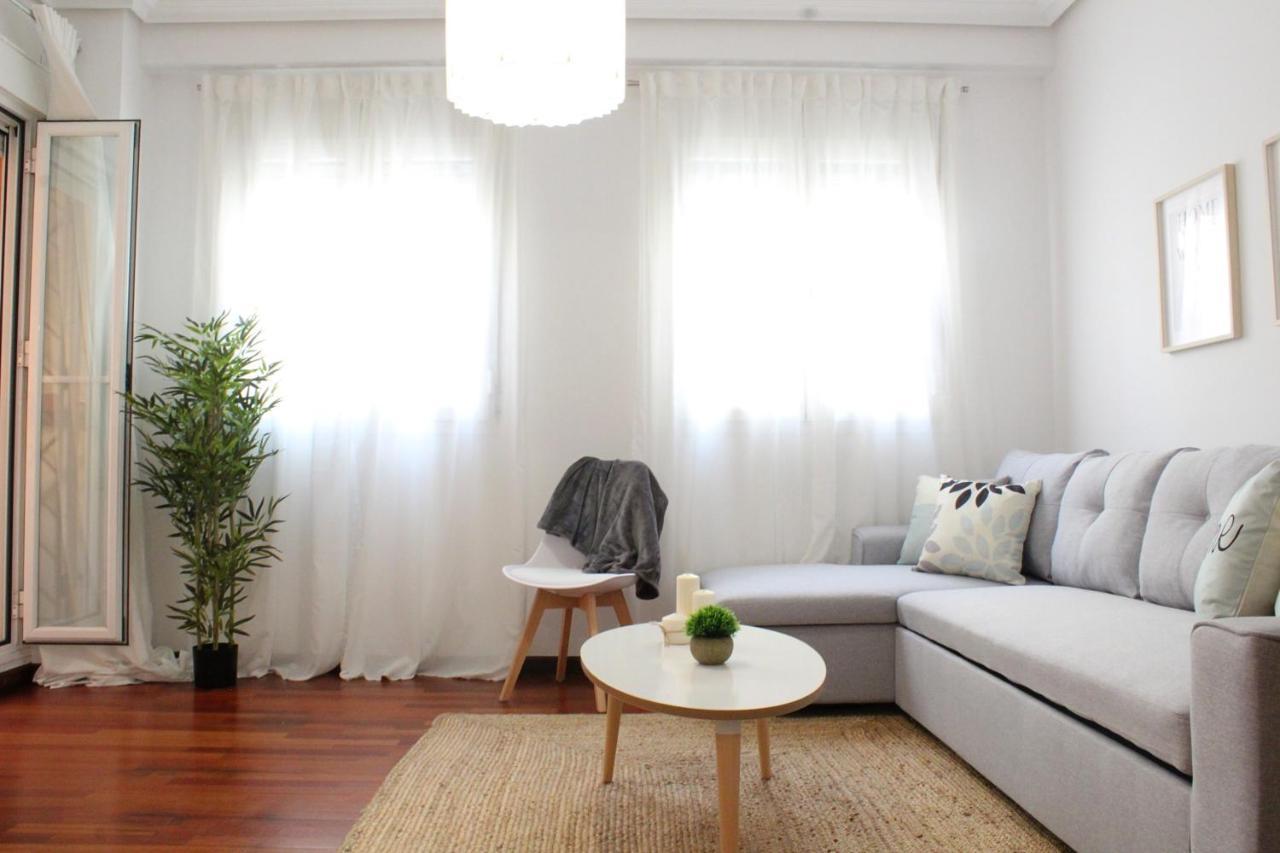 Centro Paseo Maritimo Apartment *