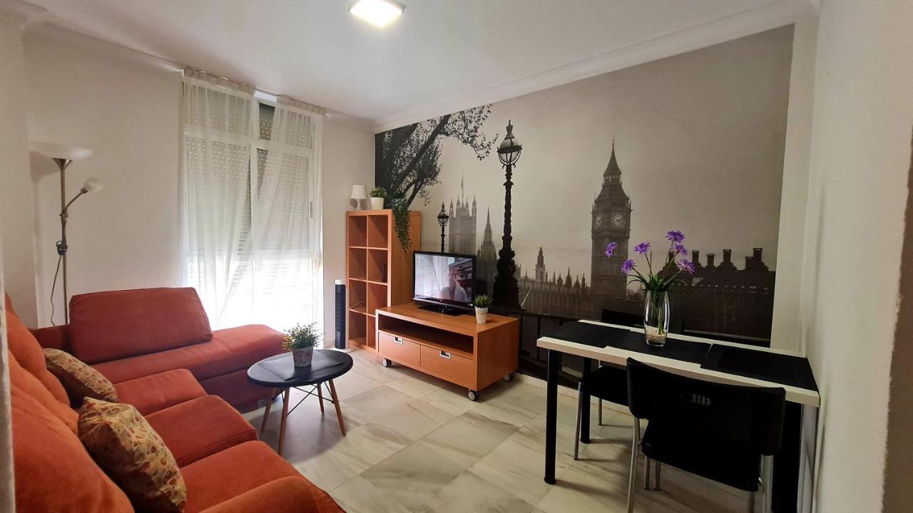 Apartamento Centro-La Catedral a 15km Playas Wifi 300Mb Netflix Apartamento Huelva