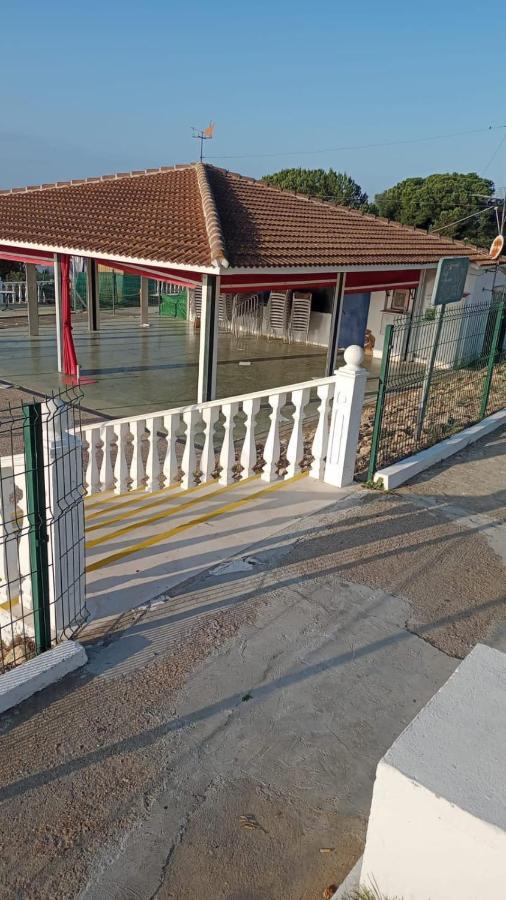 En Rompido Con Piscina, Chiringuito Y Pistas Apartamento *