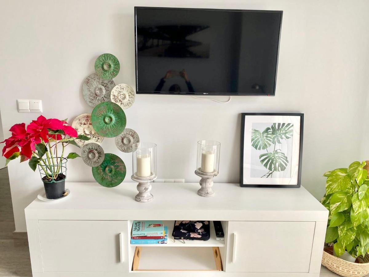 Luxury Attics Avenida Italia Parking Incluido Apartamento Huelva