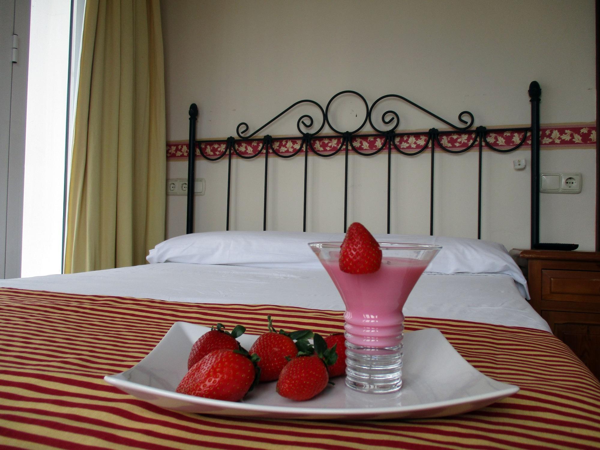 Marina Hotel
