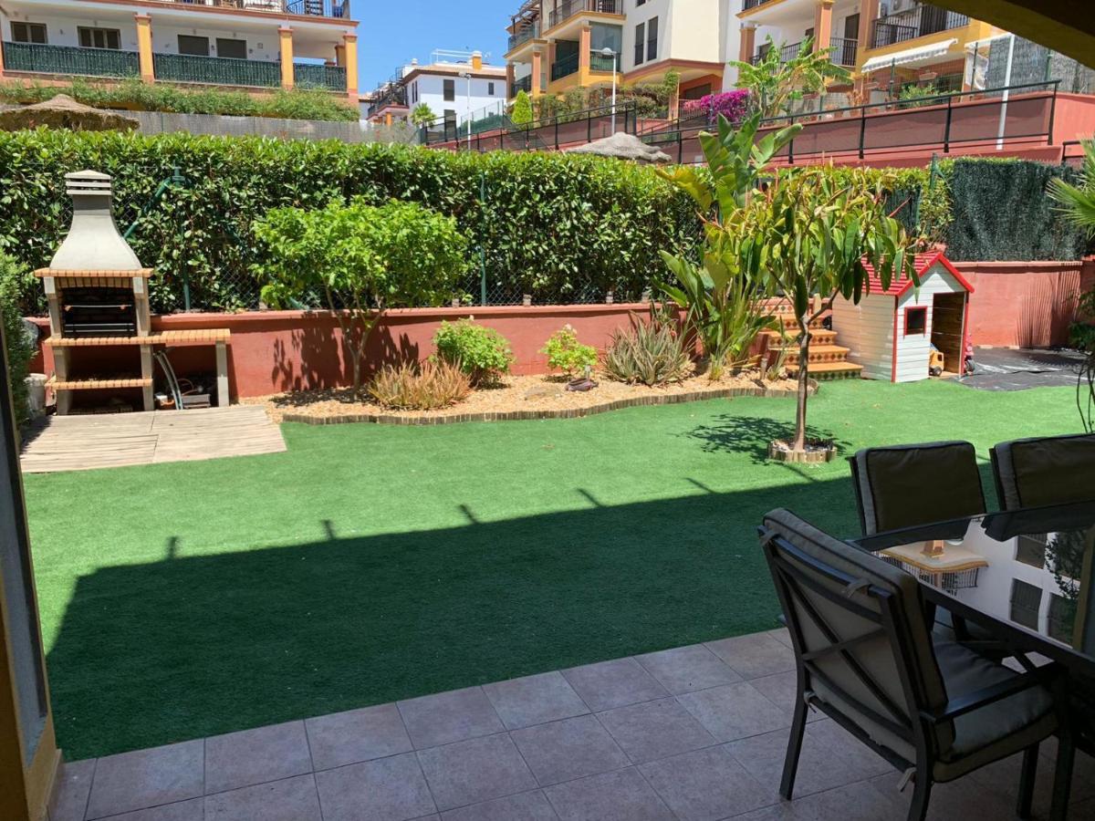 Con Jardín Privado Y Acceso A Piscina Apartamento Huelva