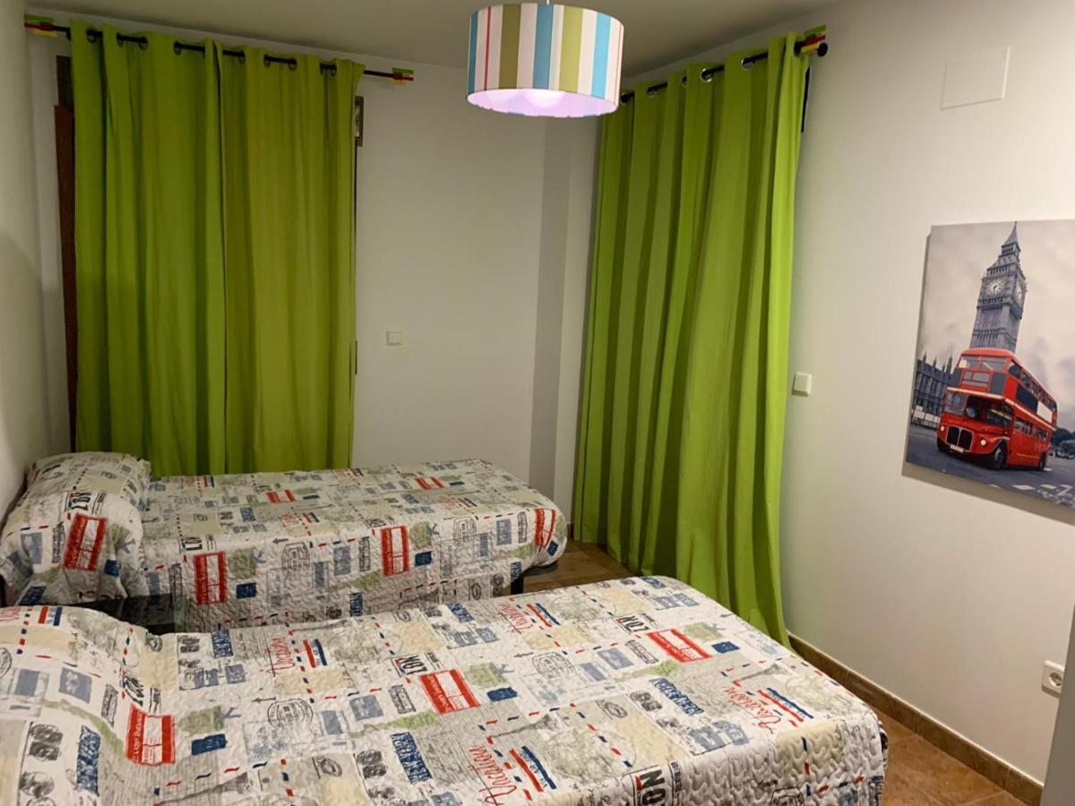 Apartamento Con Jardín Privado Y Acceso A Piscina