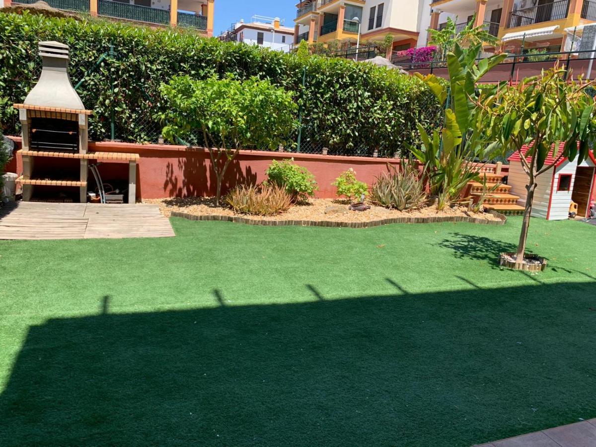 Con Jardín Privado Y Acceso A Piscina * Huelva