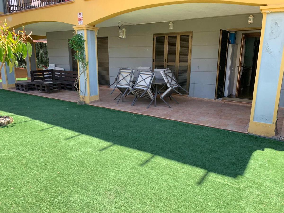 Apartamento Con Jardín Privado Y Acceso A Piscina