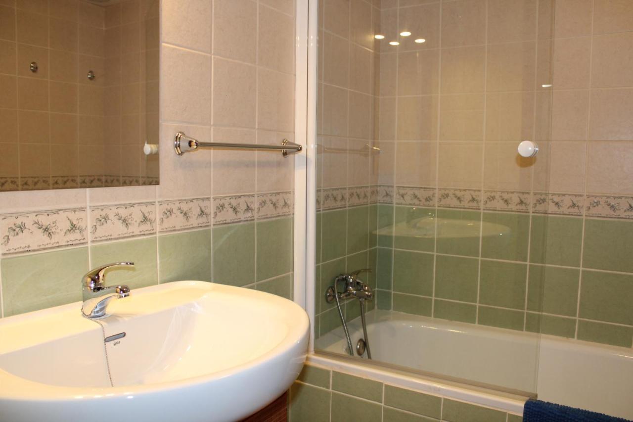 Apartamento Marina Esuri. Bonito Junto Al Algarve Portugués Y 10 Minutos De Isla Canela. Huelva