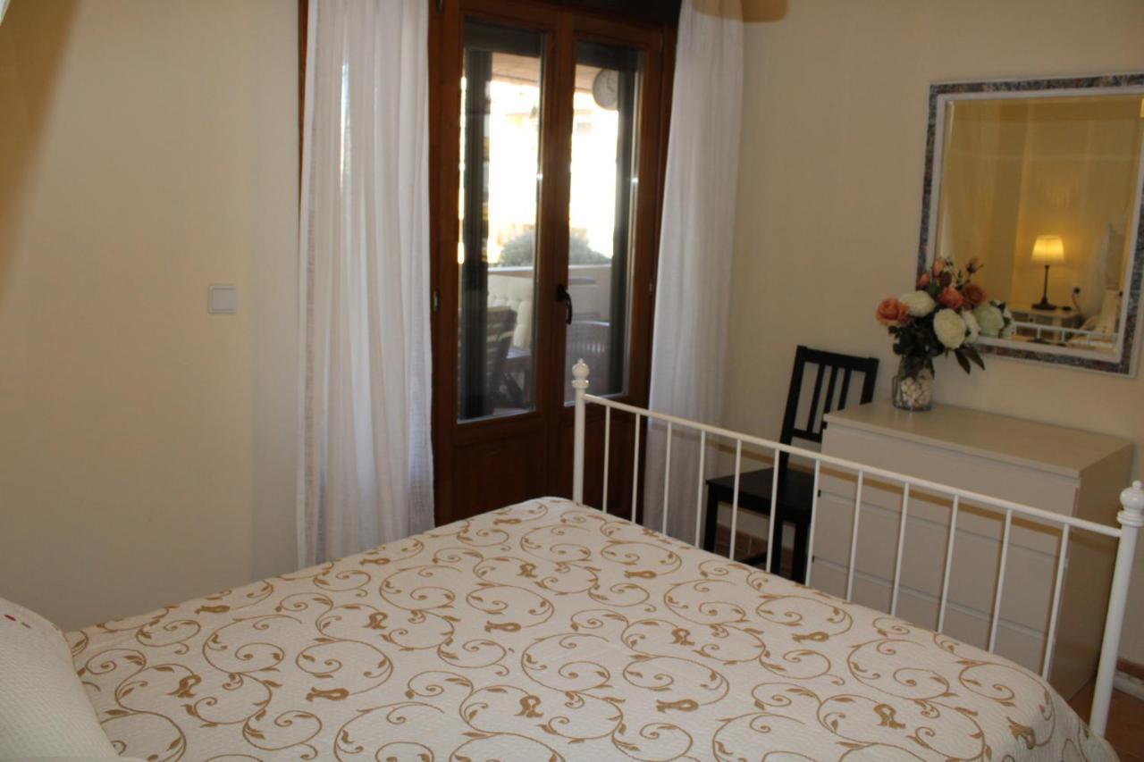 Marina Esuri. Bonito Junto Al Algarve Portugués Y 10 Minutos De Isla Canela. Apartamento