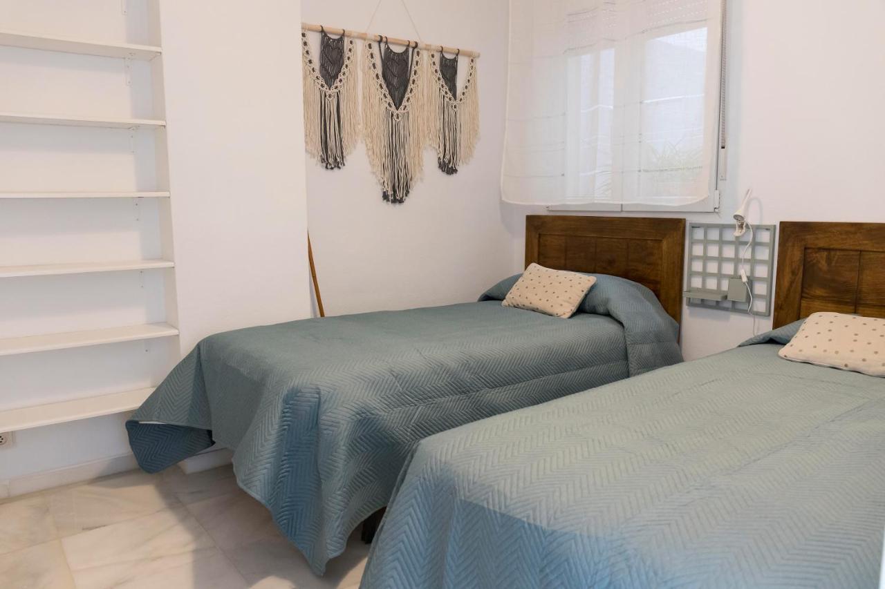 Apartamento Titan, Edificio Hipercor, Con Parking Huelva