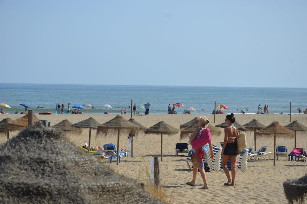 Luxury In Marina De Isla Canela- Front Apartamento Huelva