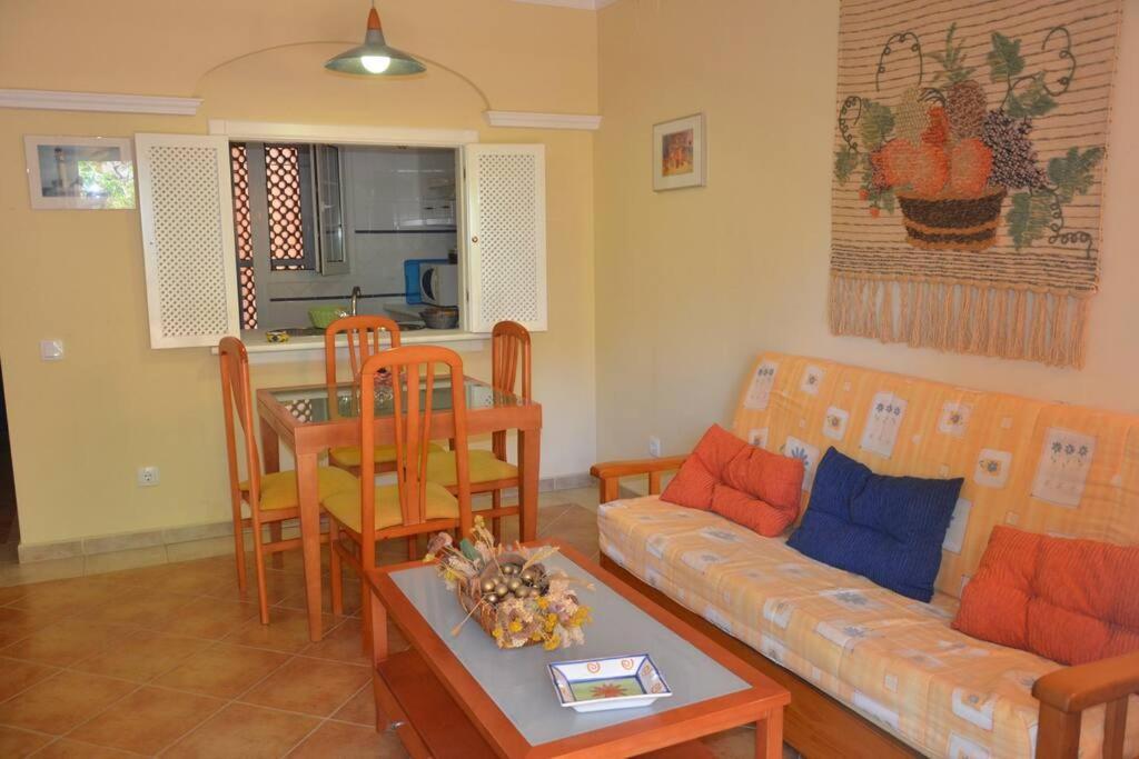 Luxury In Marina De Isla Canela- Front