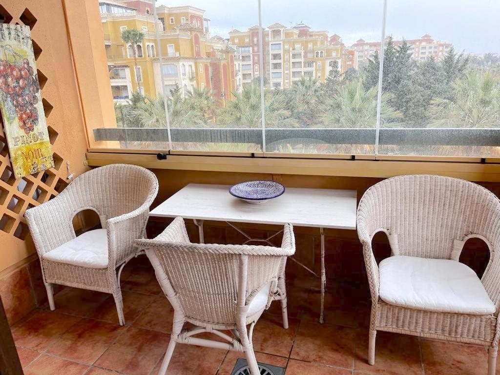 Apartamento Apto. De 1 En Primera Linea De Playa. Isla Canela