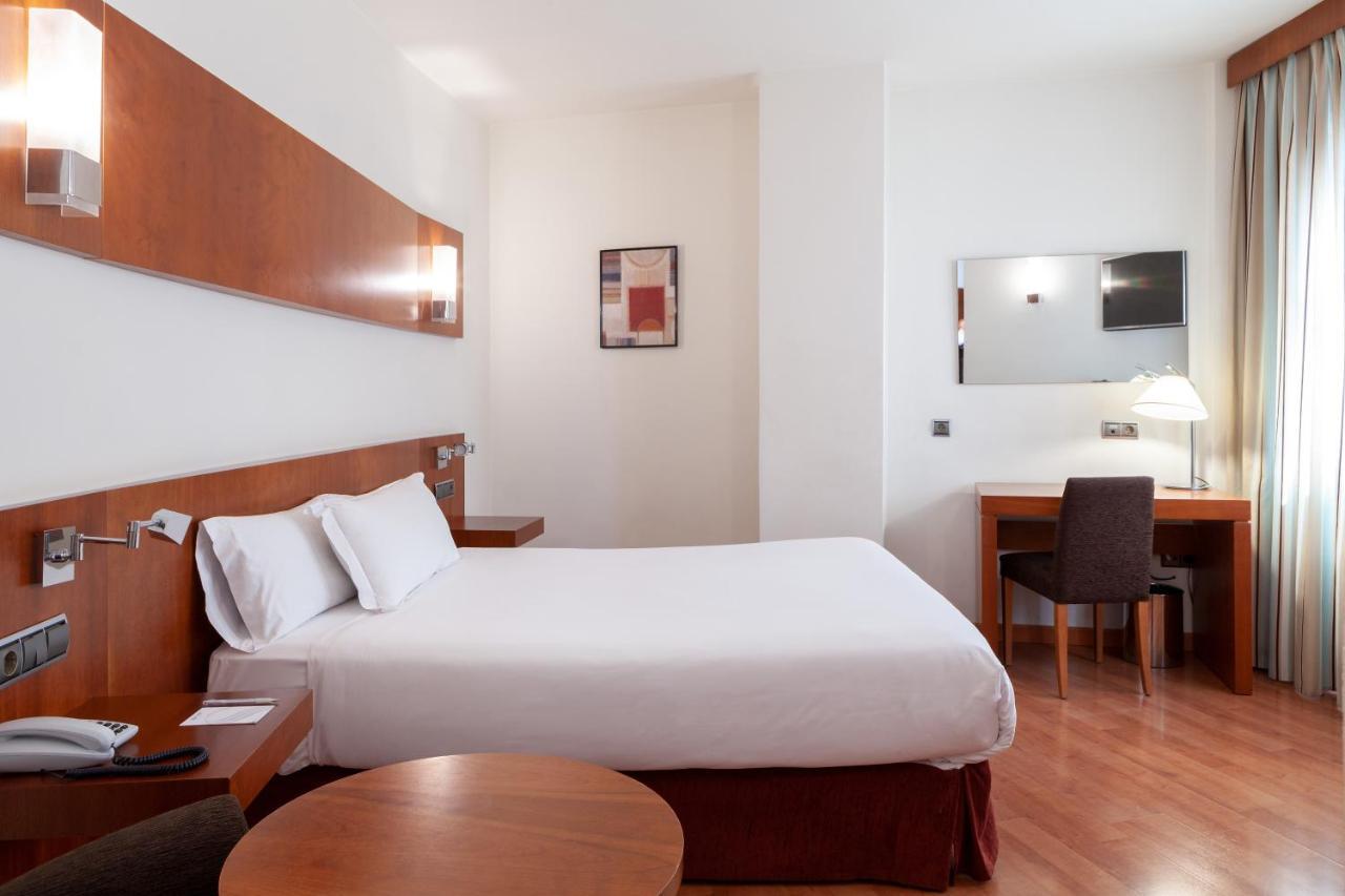 Senator Hotel