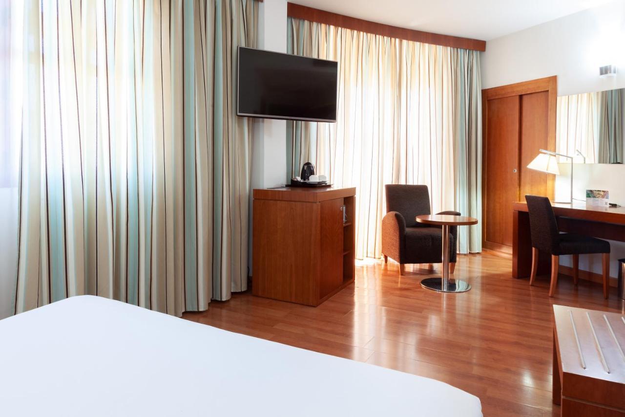 Hotel Senator 3*