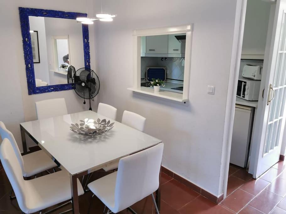 Apartamento 2 Piscinas En Isla Canela *