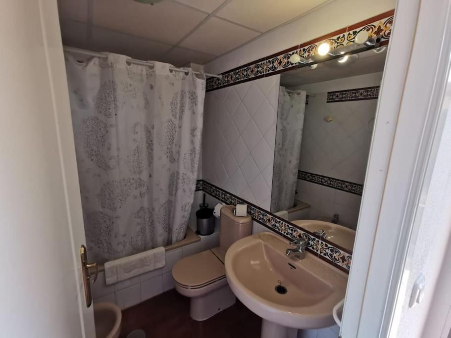 Apartamento 2 Piscinas En Isla Canela