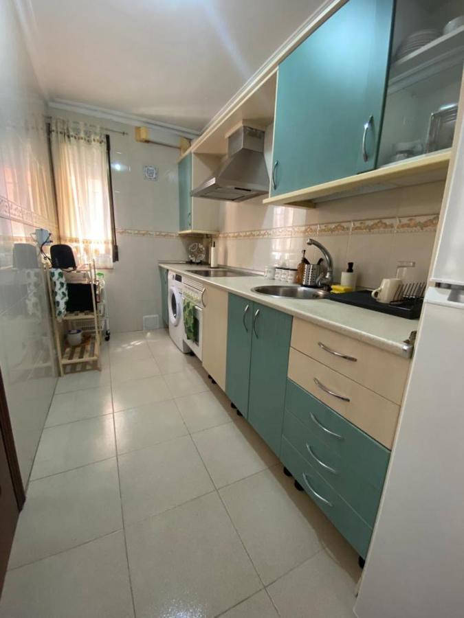 Familiar En Barrio Reina Victoria Apartment Huelva