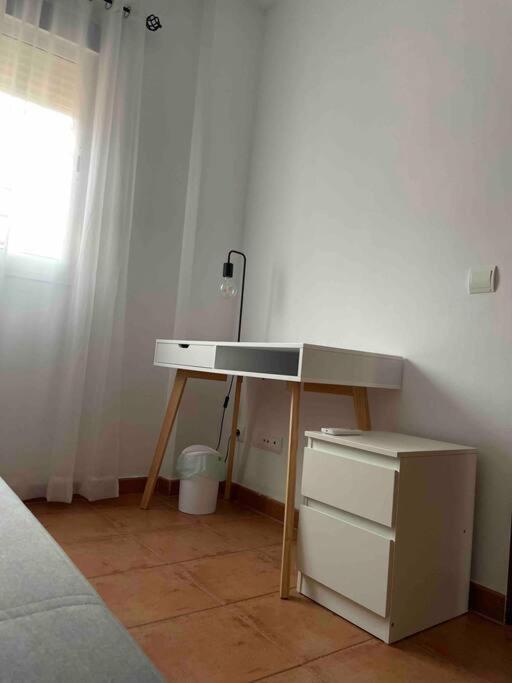 Сasa de vacaciones Lovely Family House By The Golf Course