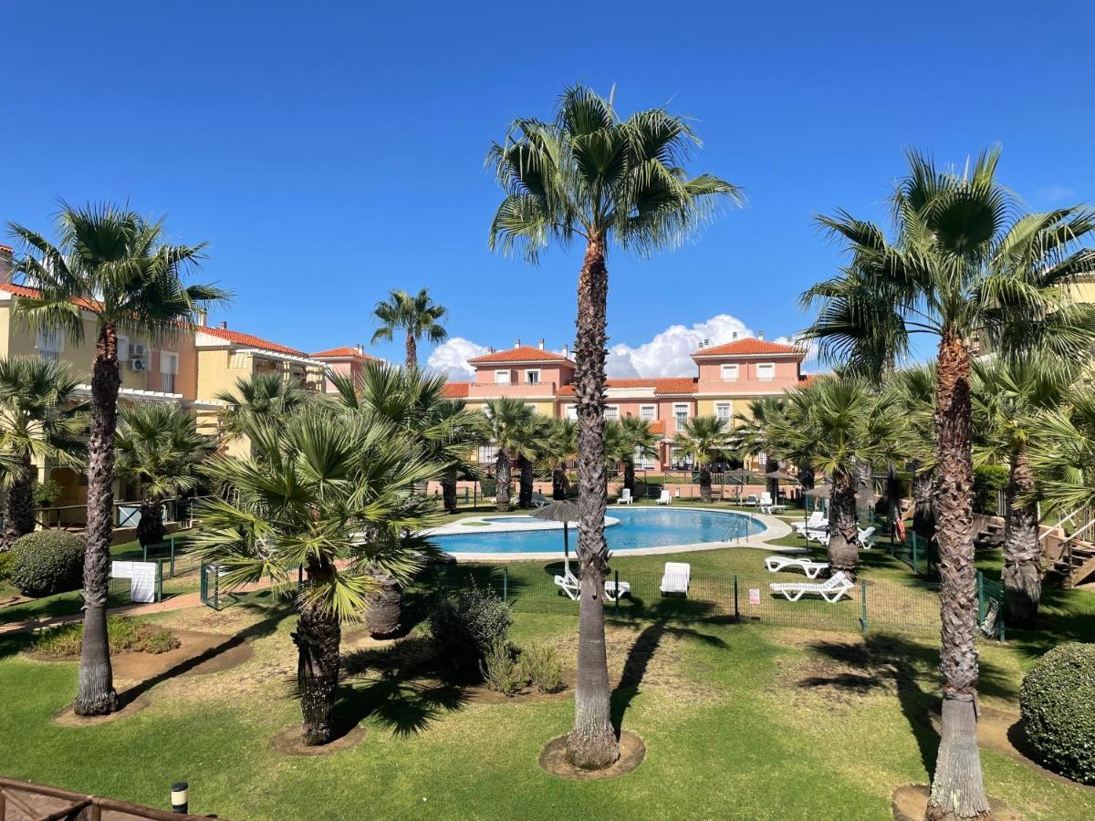 Сasa de vacaciones Lovely Family House By The Golf Course *