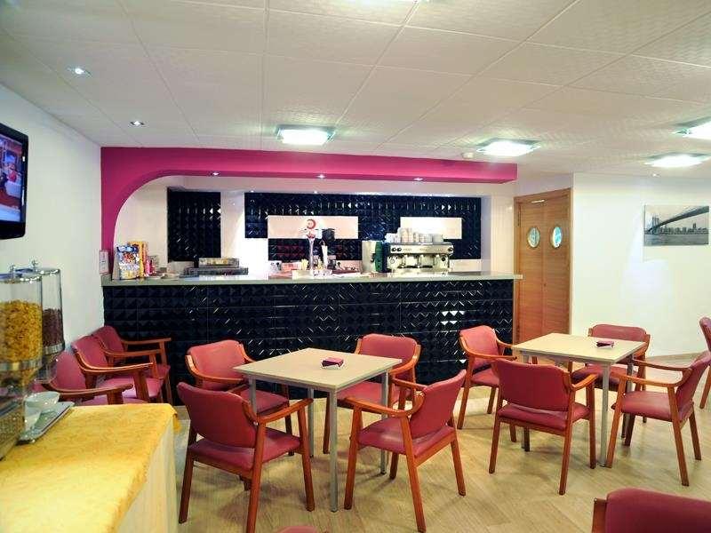 Familia Conde 3* Huelva