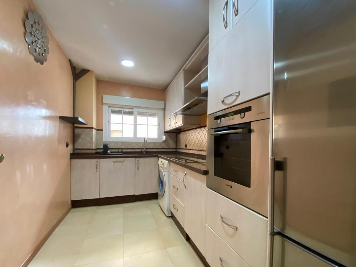 Calle Galaroza Apartment