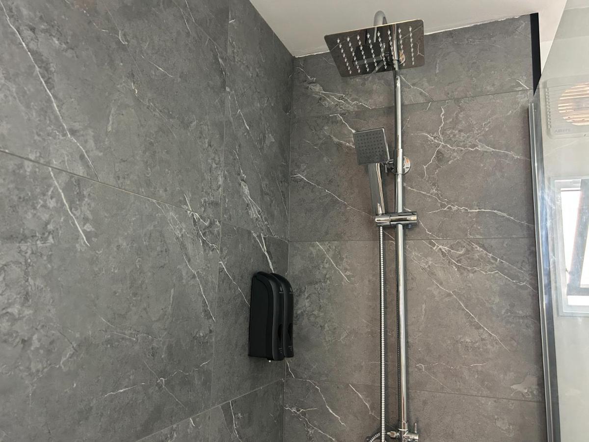 Piso Moderno A 15 Minutos Andando Del Centro Apartamento