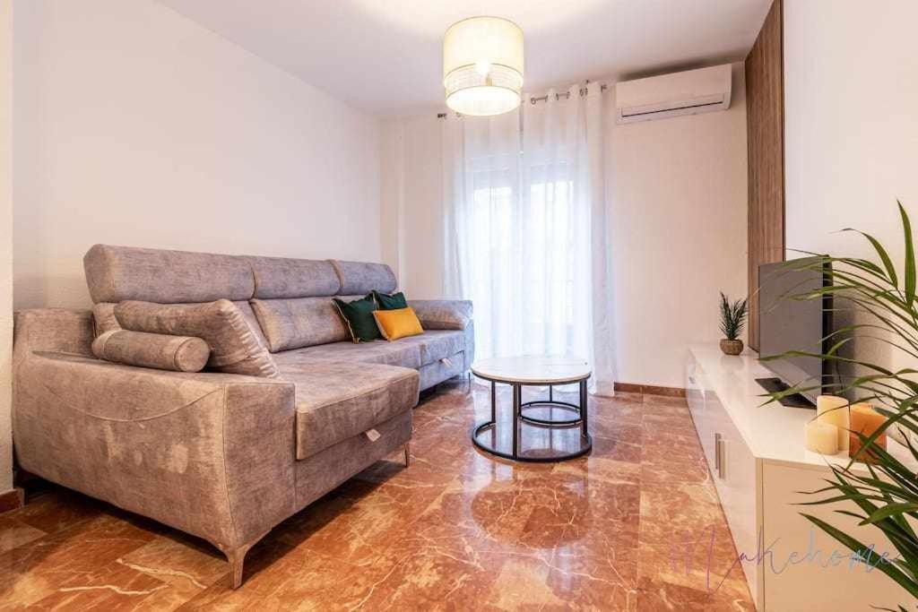Apartamento A Estrenar Pleno Centro Parking Huelva