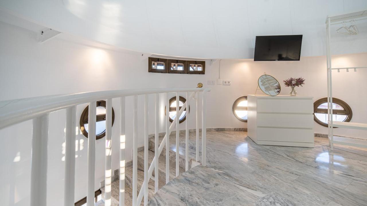 Conjunto De Antiguo Palacio Paris Apartment