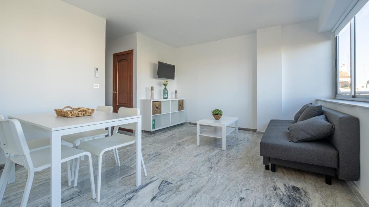 Conjunto De Antiguo Palacio Paris Huelva