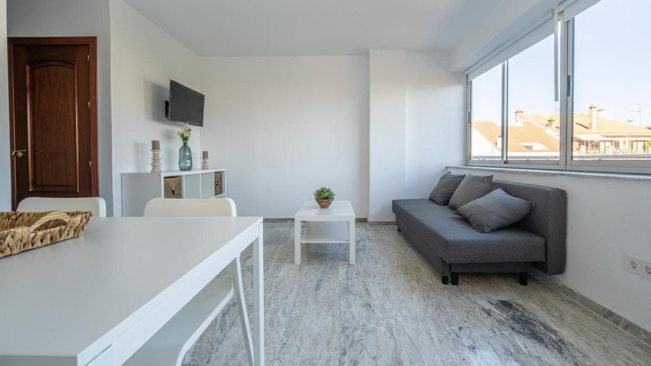 Conjunto De Antiguo Palacio Paris Huelva