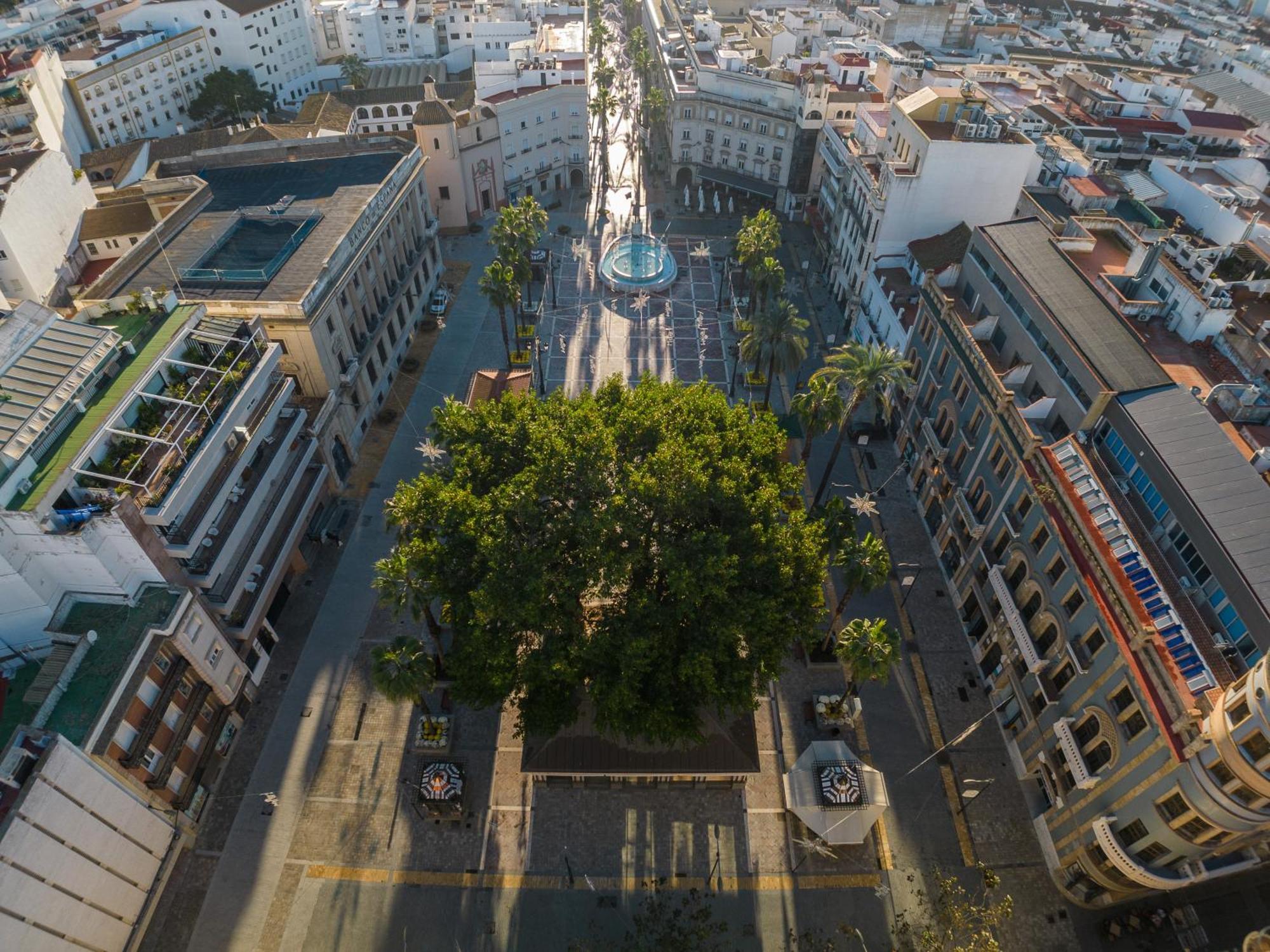 Conjunto De Antiguo Palacio Paris * Huelva