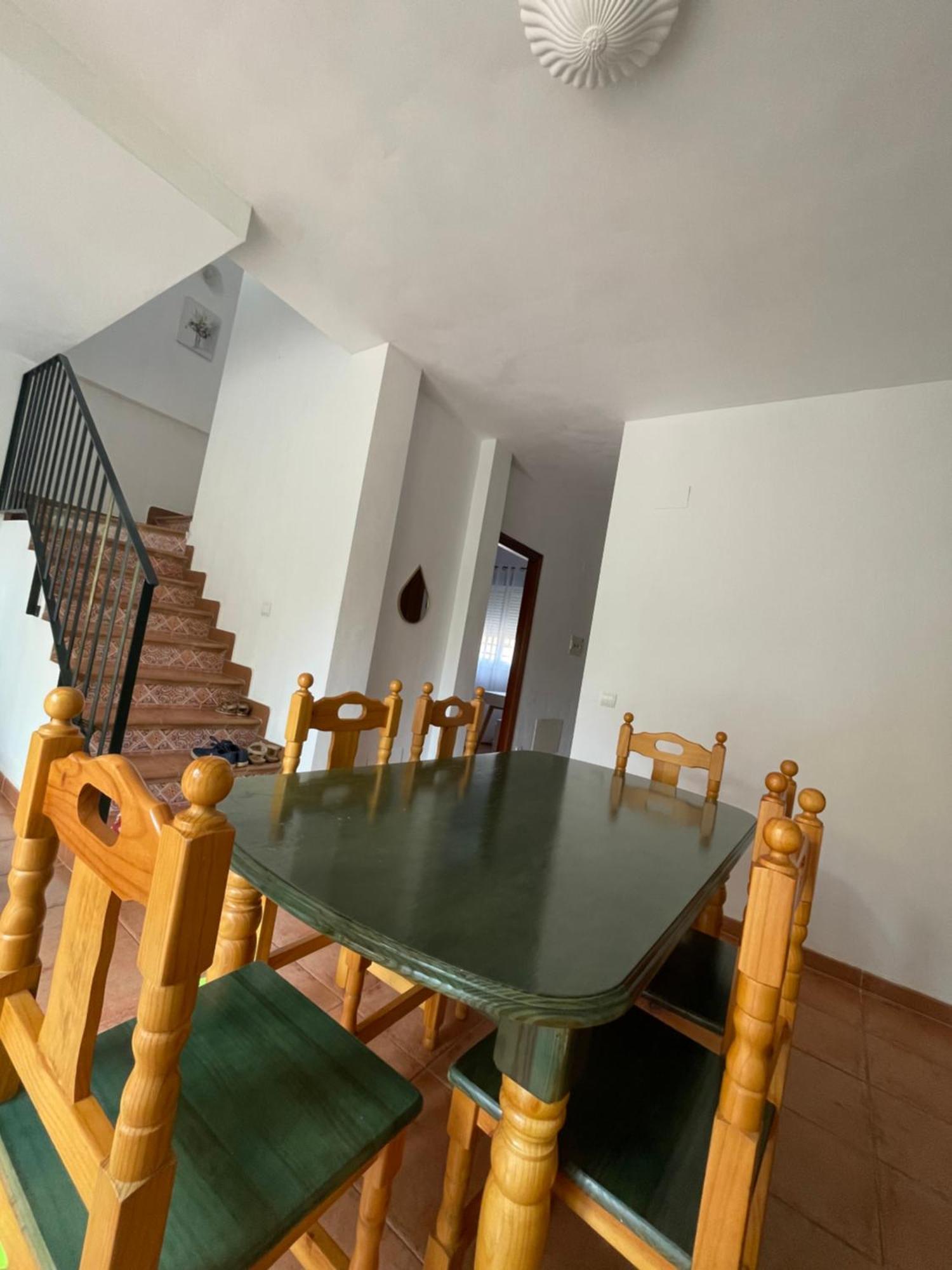 Lovely Family House By The Golf Course Сasa de vacaciones