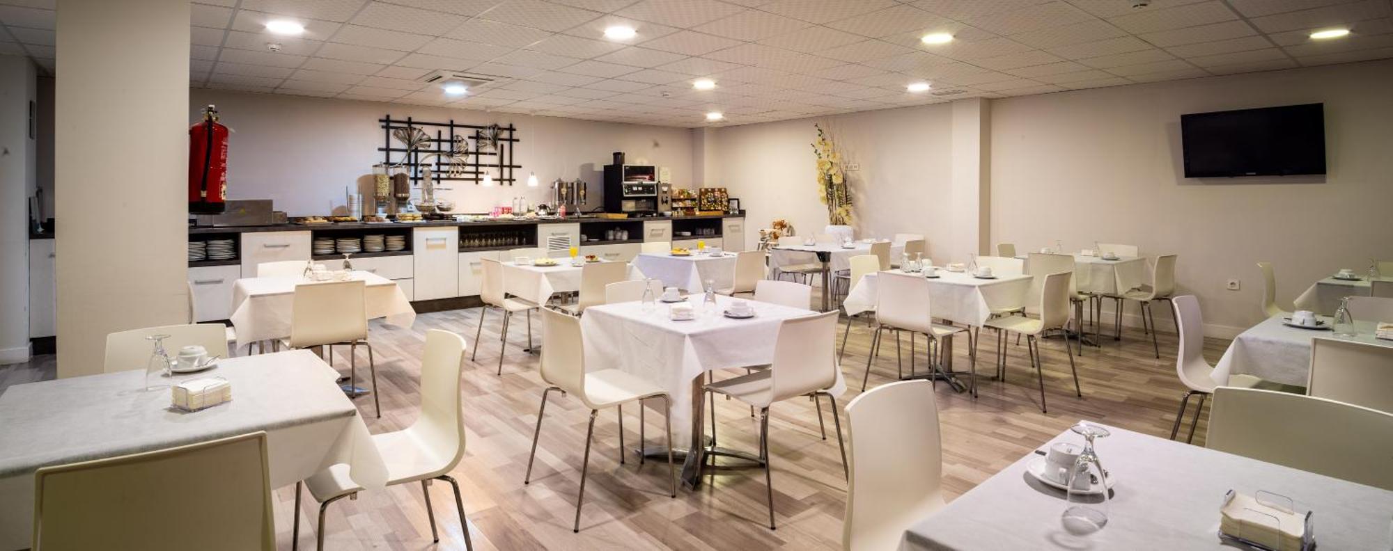 Hotel Familia Conde 3*