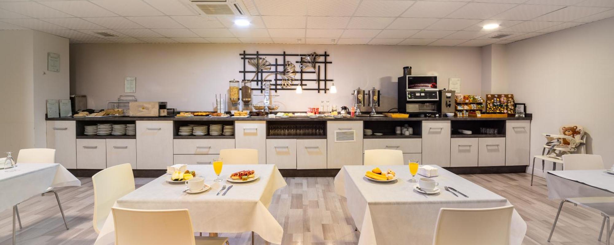 Hotel Familia Conde 3*